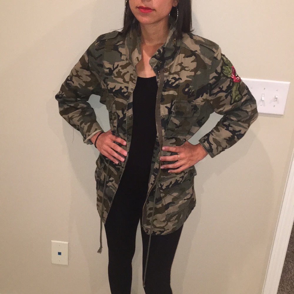 Camo fashion nova jacket with rose detailing
